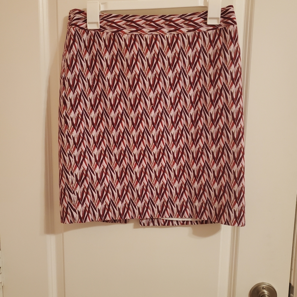 Worthington Pink Patterned Pencil Skirt